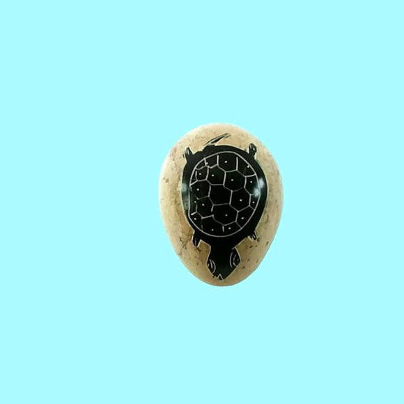 Marble Egg Sea Turtle Artisan Etched Design Polished 3" - Picture 2 of 6